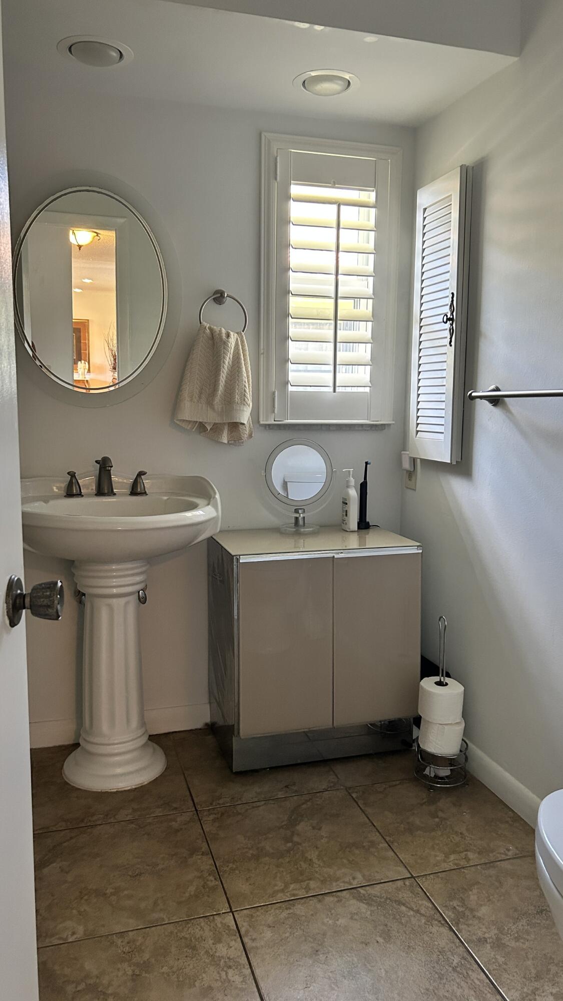 WOODLANDS SEC FIVE - Residential