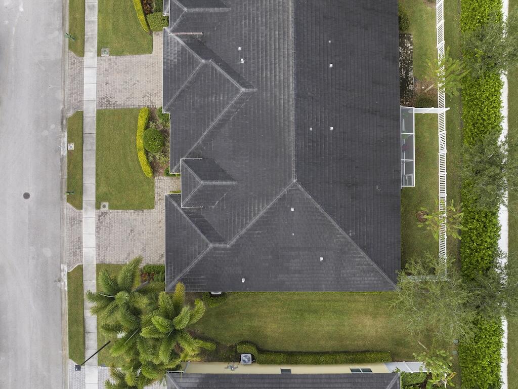 ST ANDREWS TOWNHOMES REPLAT NO 1 - Residential