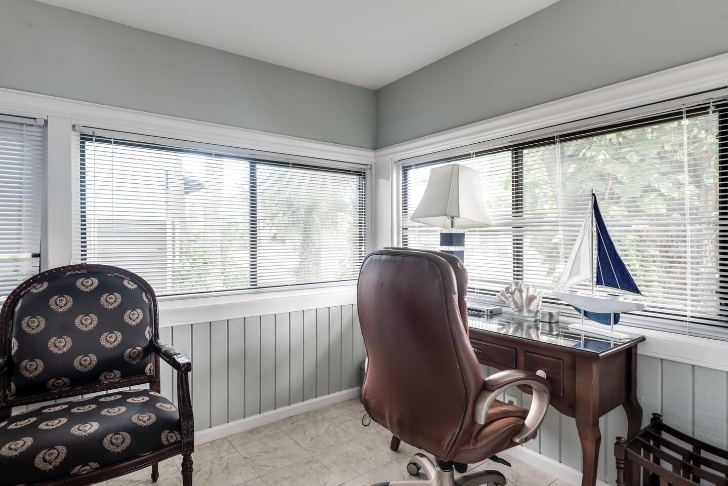 View photos, virtual tours, details... 1907 Parker Avenue