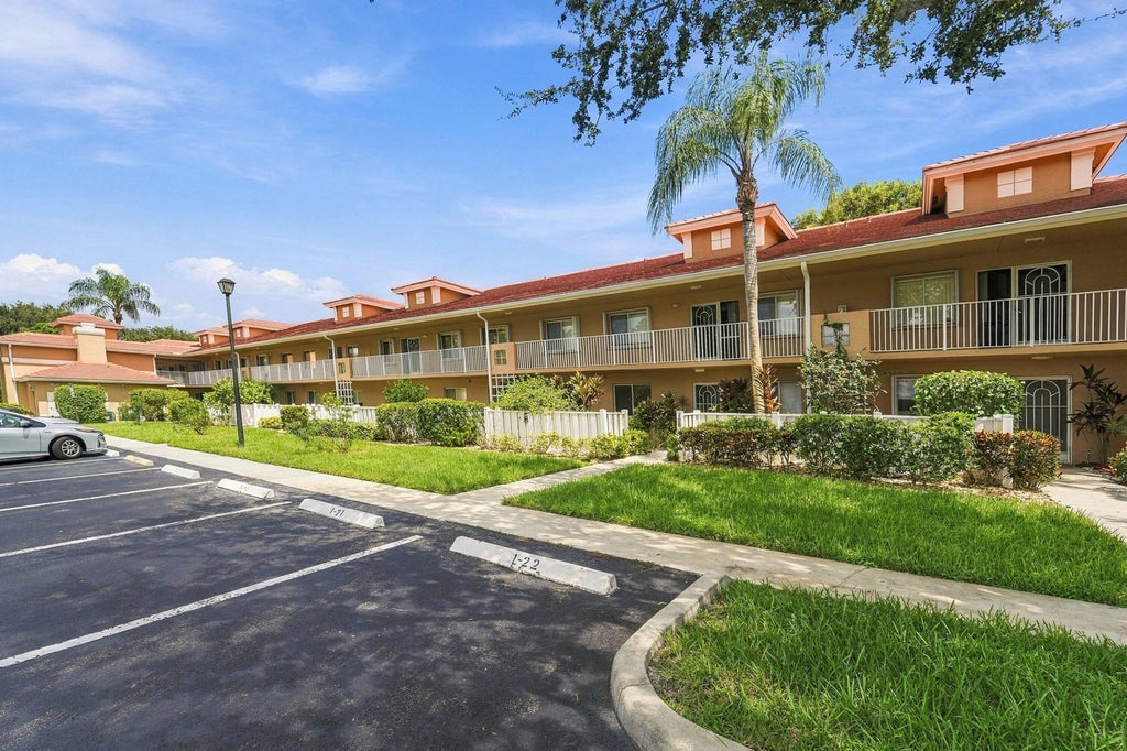 Photo of 5876 REGAL GLEN Drive #201, Boynton Beach, FL 33437 (MLS # B26076463)