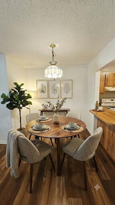 Tiny photo for 4807 SABLE PINE Circle #B1, West Palm Beach, FL 33417 (MLS # B26054448)