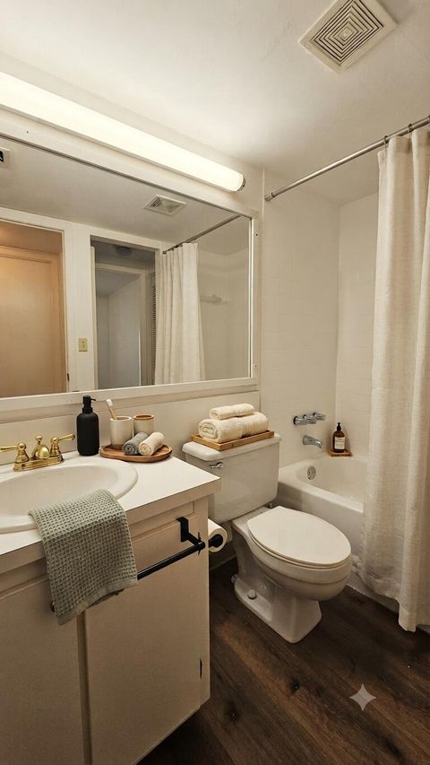 Tiny photo for 4807 SABLE PINE Circle #B1, West Palm Beach, FL 33417 (MLS # B26054448)