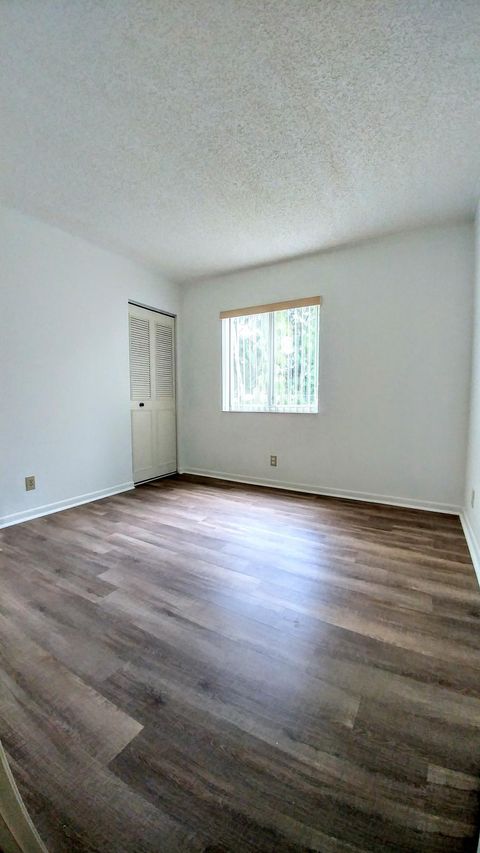 Tiny photo for 4807 SABLE PINE Circle #B1, West Palm Beach, FL 33417 (MLS # B26054448)