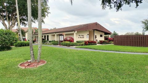 Tiny photo for 4807 SABLE PINE Circle #B1, West Palm Beach, FL 33417 (MLS # B26054448)