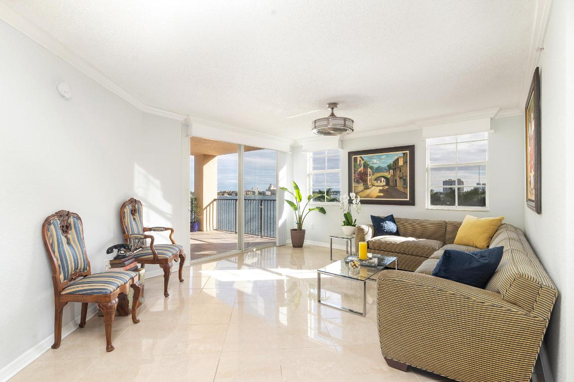 Flagler Pointe - Residential