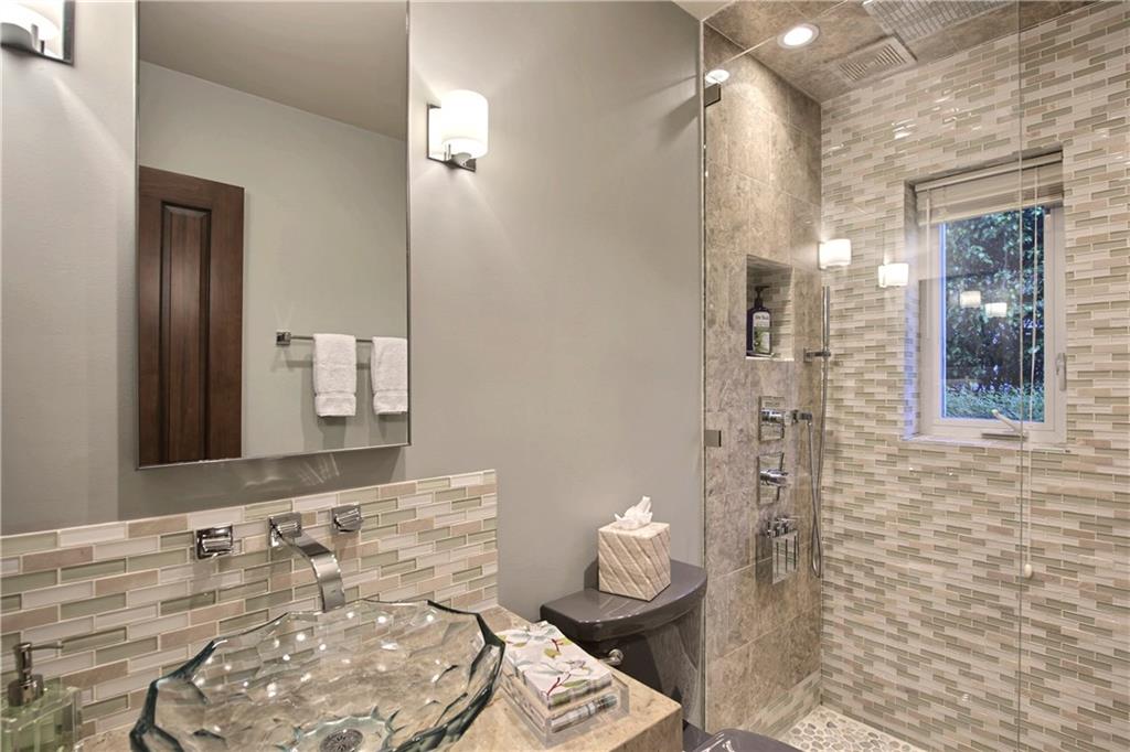 CORAL RIDGE COUNTRY CLUB - Residential
