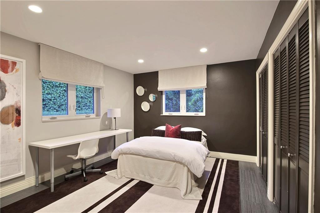 CORAL RIDGE COUNTRY CLUB - Residential