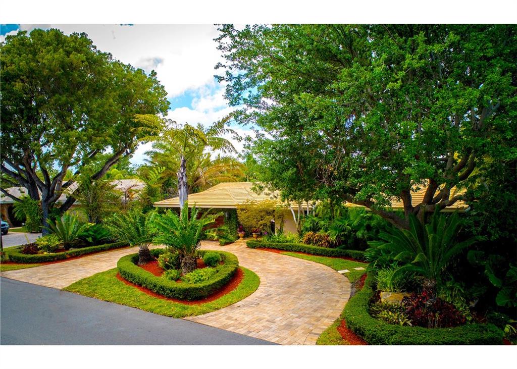 CORAL RIDGE COUNTRY CLUB - Residential