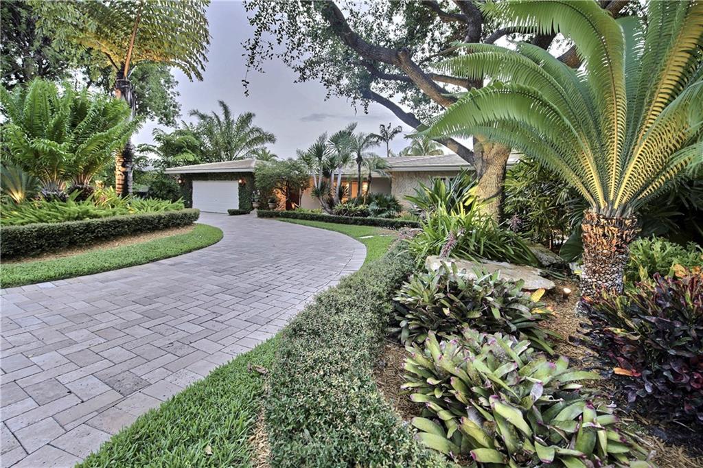 CORAL RIDGE COUNTRY CLUB - Residential
