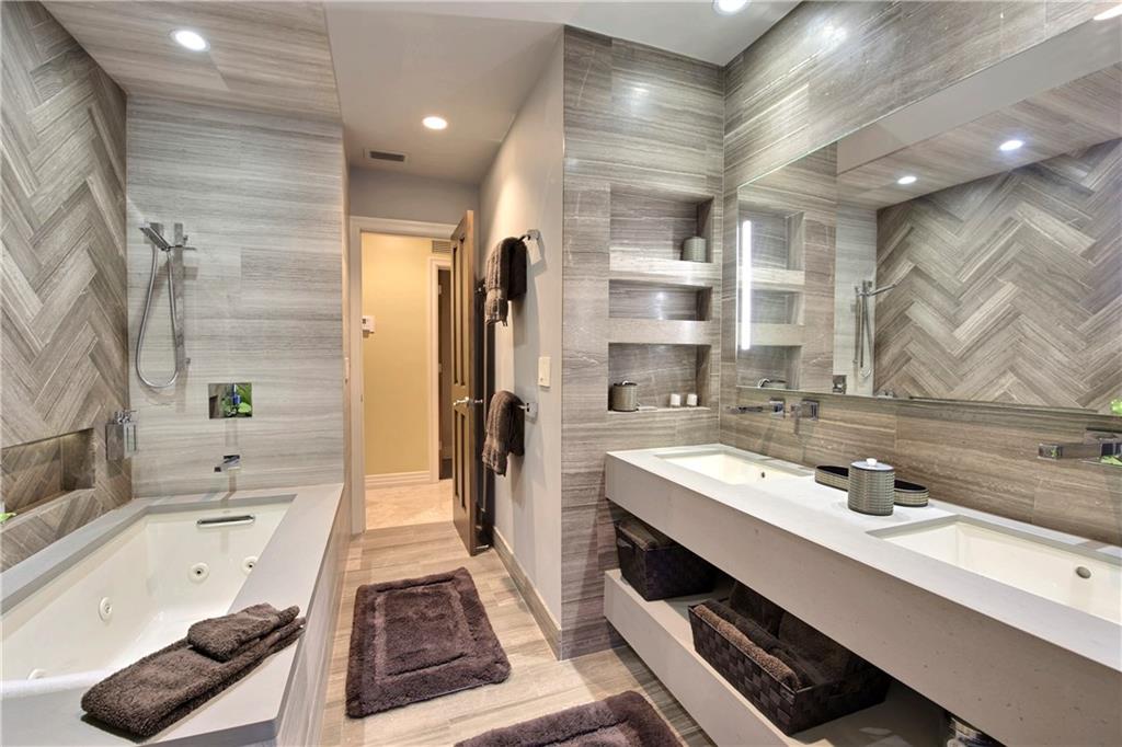 CORAL RIDGE COUNTRY CLUB - Residential