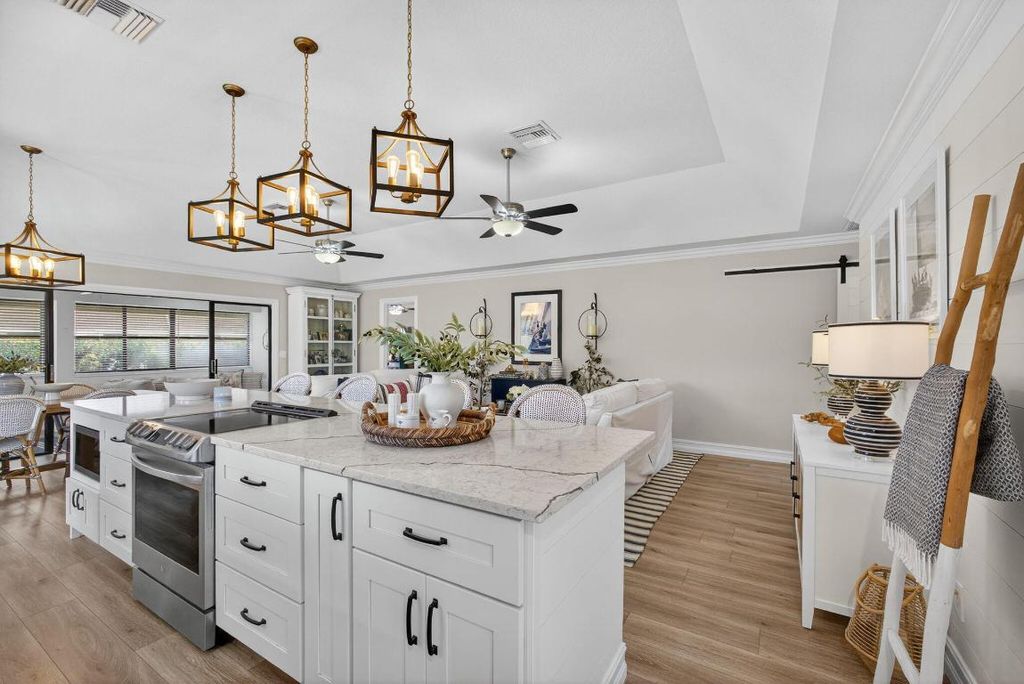 Photo of 101 Half Moon Circle #B, Jupiter, FL 33458 (MLS # R11125100)