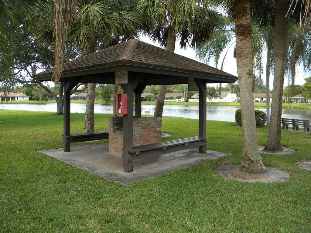 listing image 50