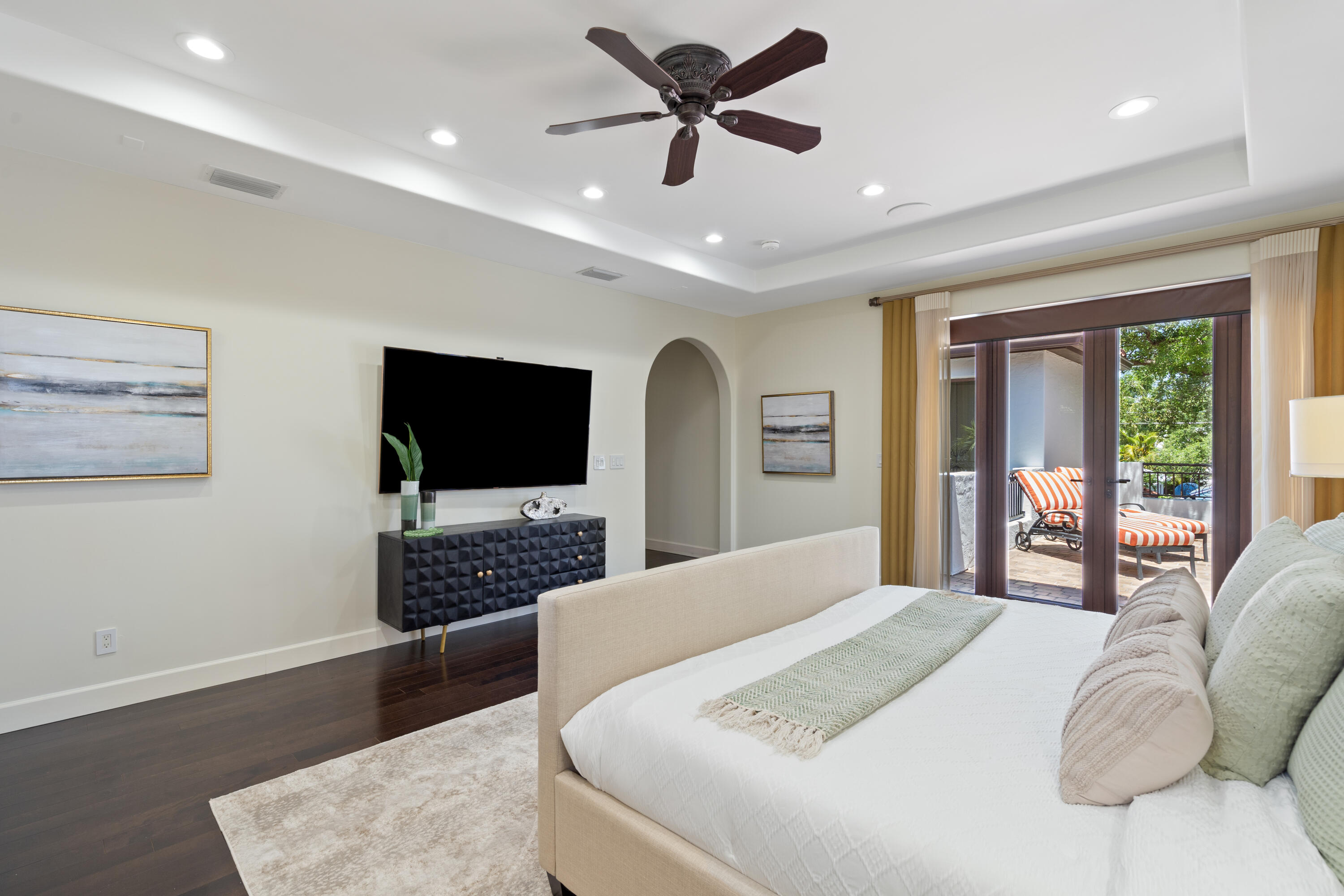 COLEE HAMMOCK - Residential Lease