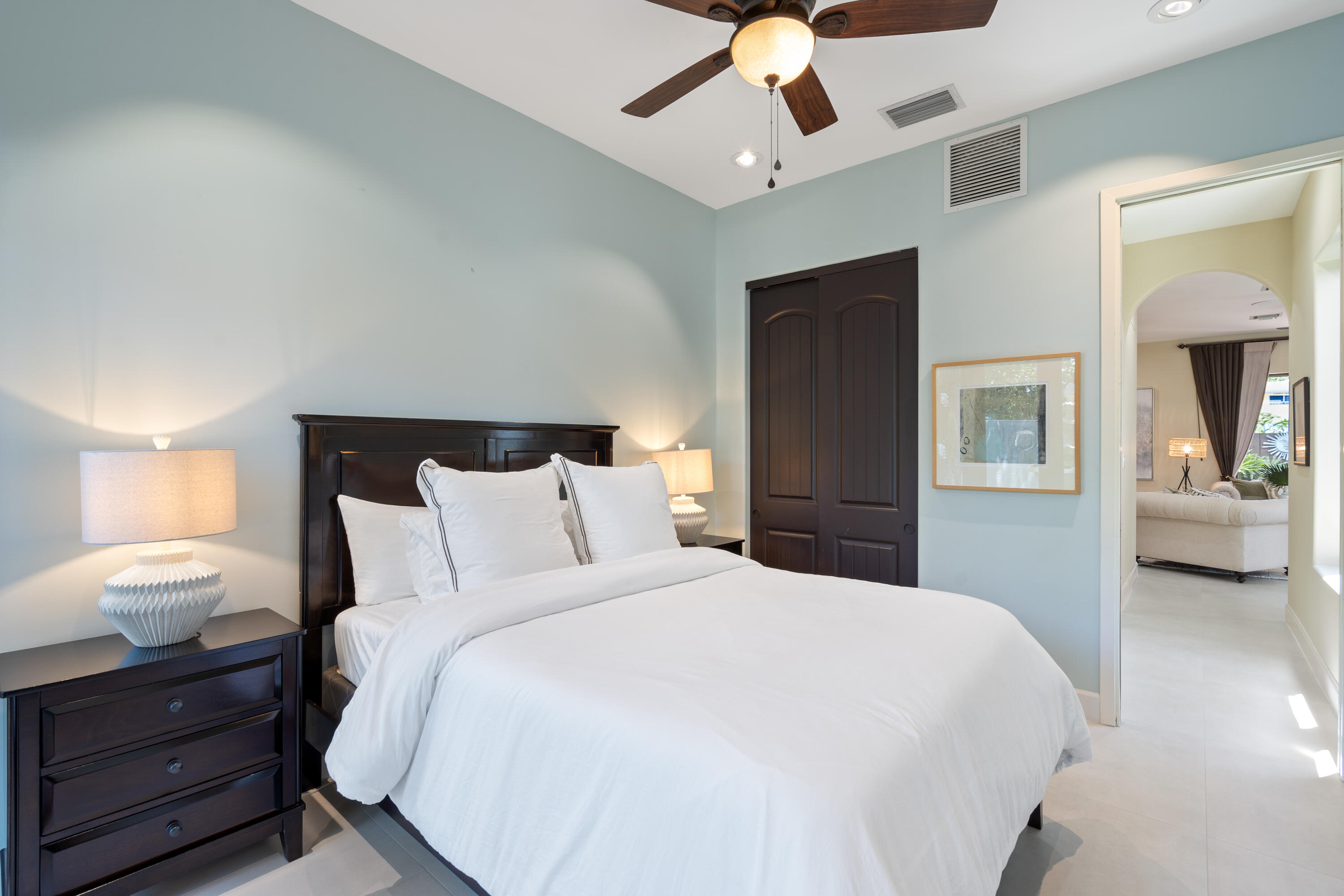 COLEE HAMMOCK - Residential Lease