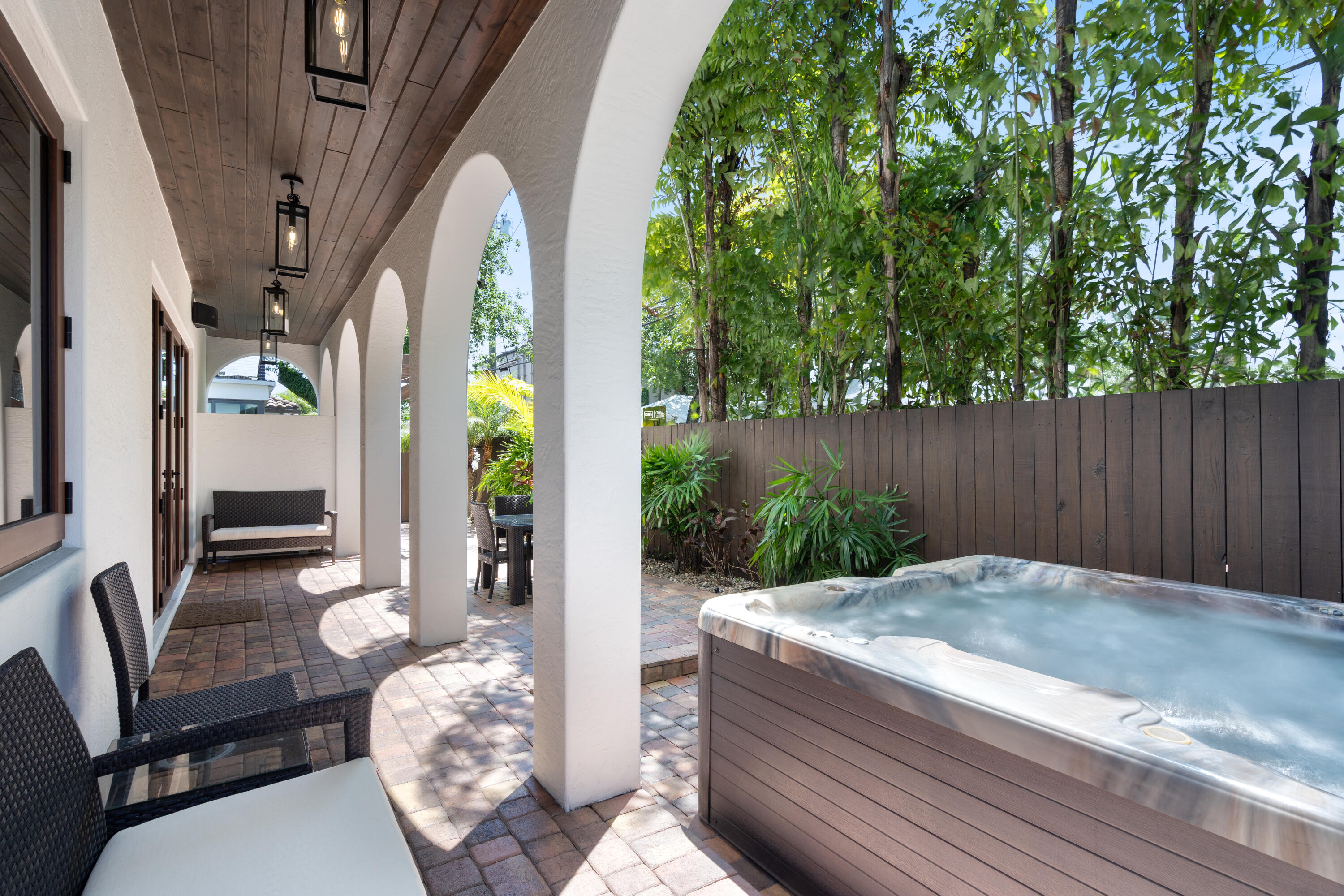 COLEE HAMMOCK - Residential Lease