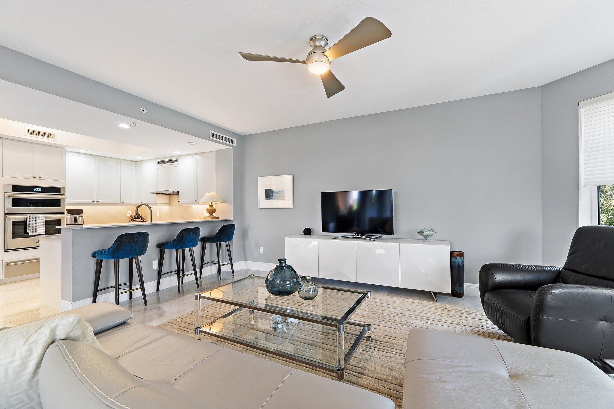 ADMIRAL AT JUPITER YACHT CLUB CONDO - Residential