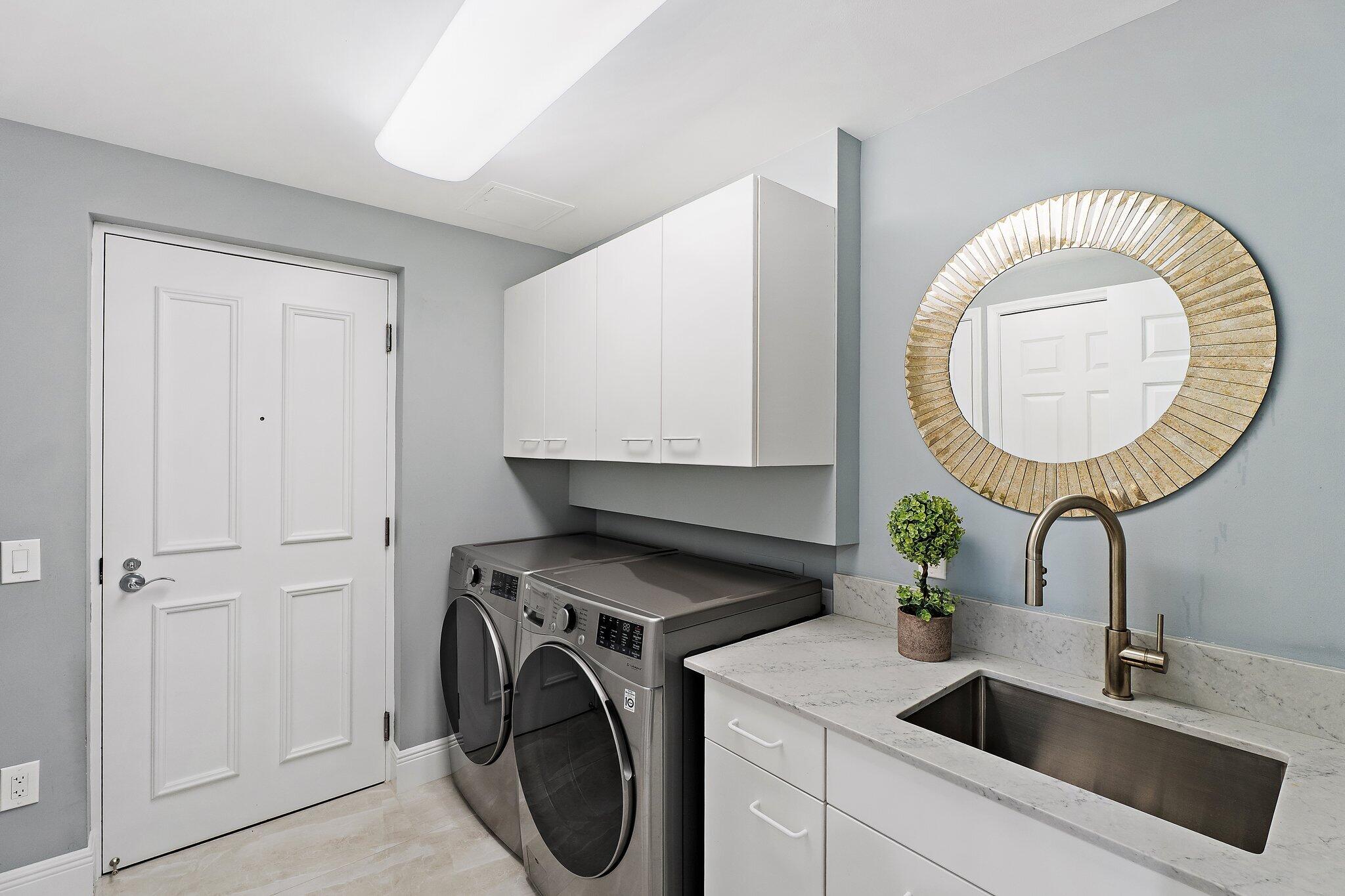ADMIRAL AT JUPITER YACHT CLUB CONDO - Residential