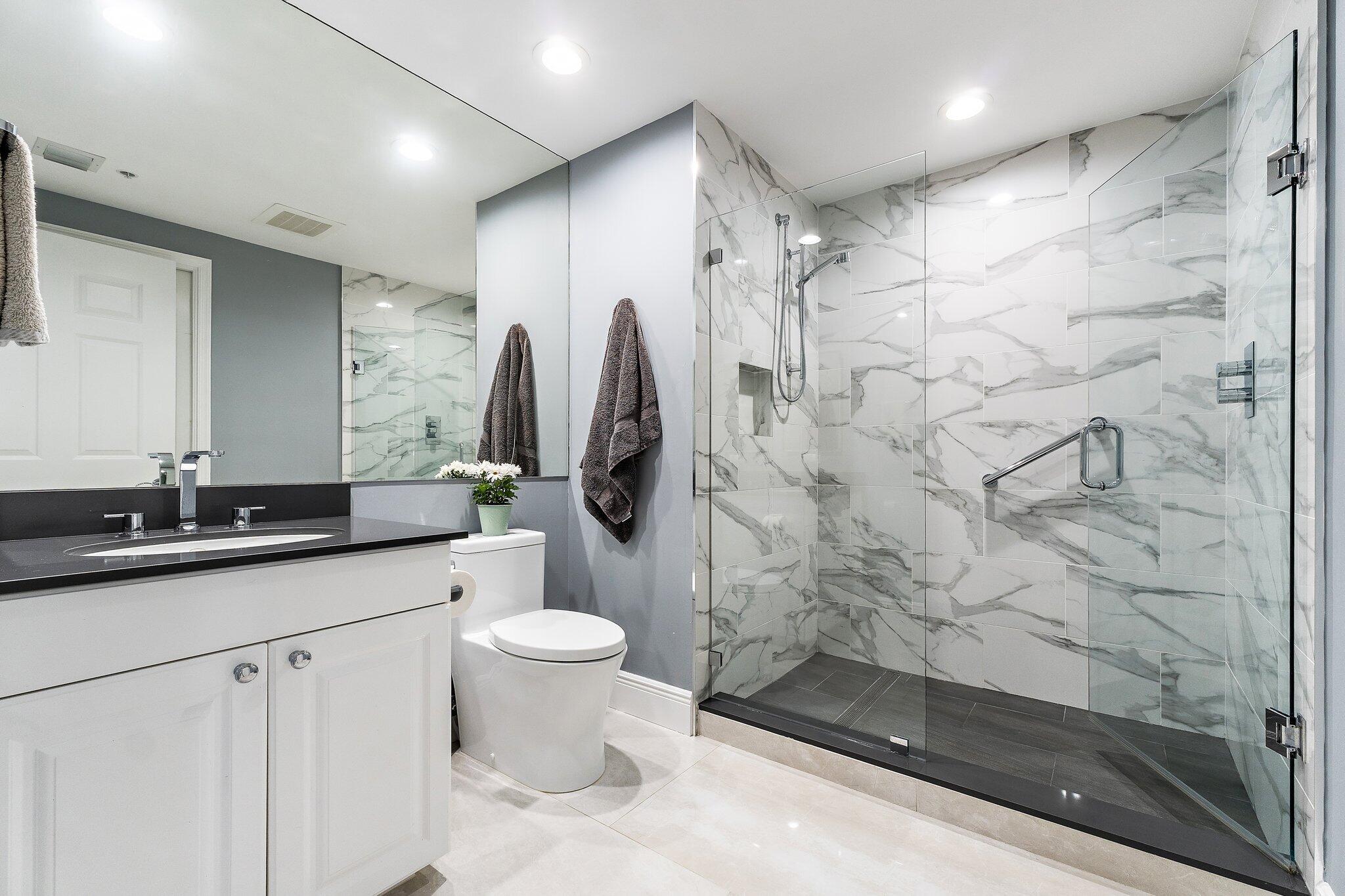 ADMIRAL AT JUPITER YACHT CLUB CONDO - Residential