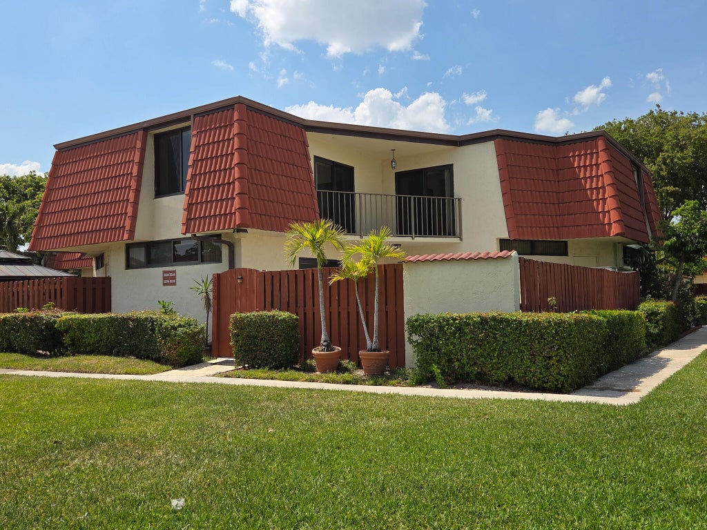 Photo of 3888 Victoria Drive, West Palm Beach, FL 33406 (MLS # B26030718)