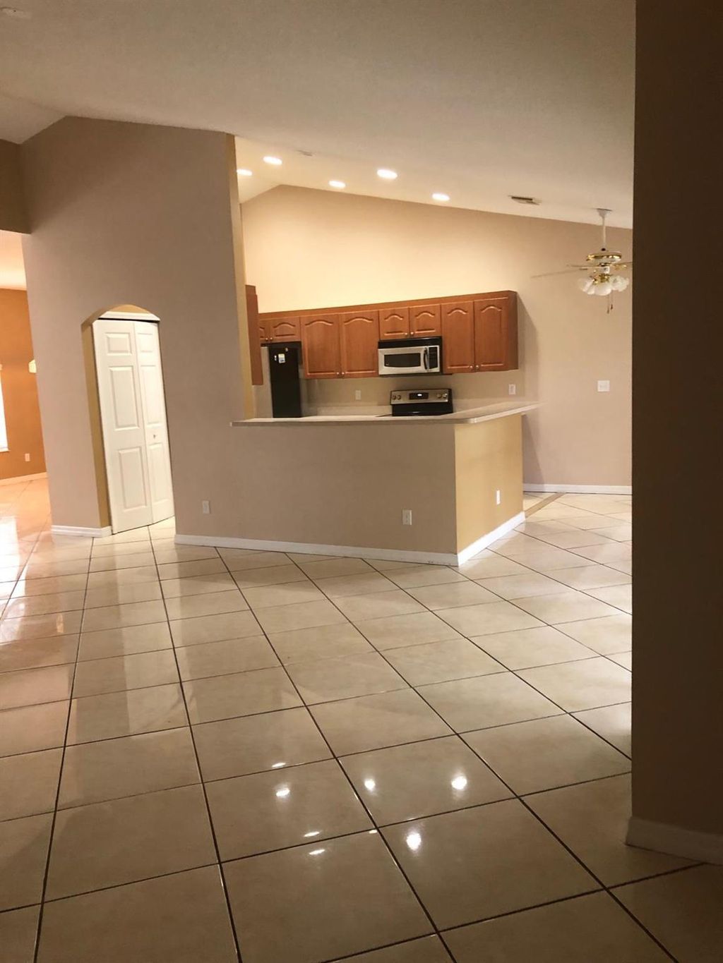 Photo of 381 SE Evans Avenue, Port Saint Lucie, FL 34984 (MLS # R10991257)