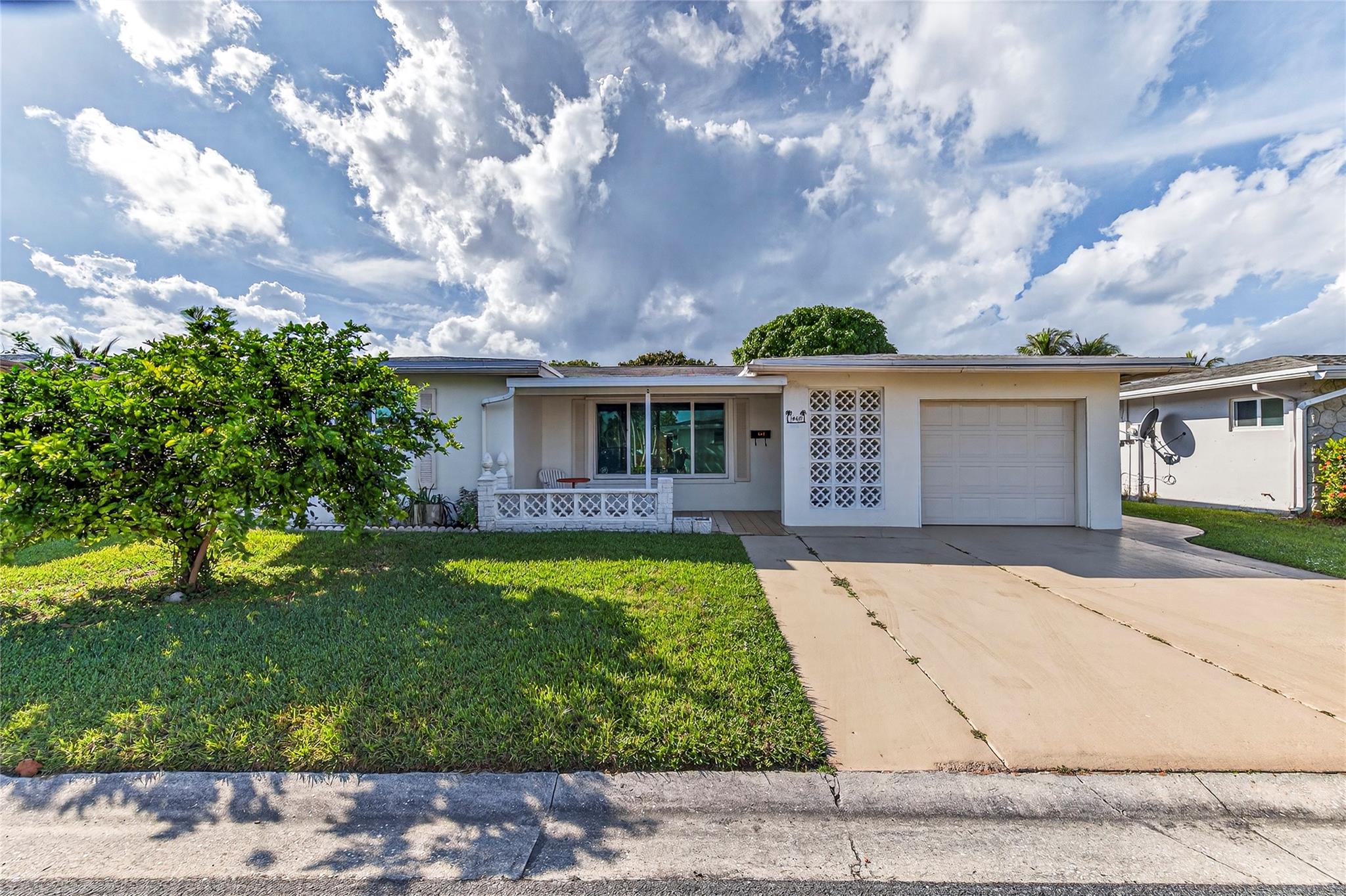 Paradise Gardens Sec 3 72 - Residential