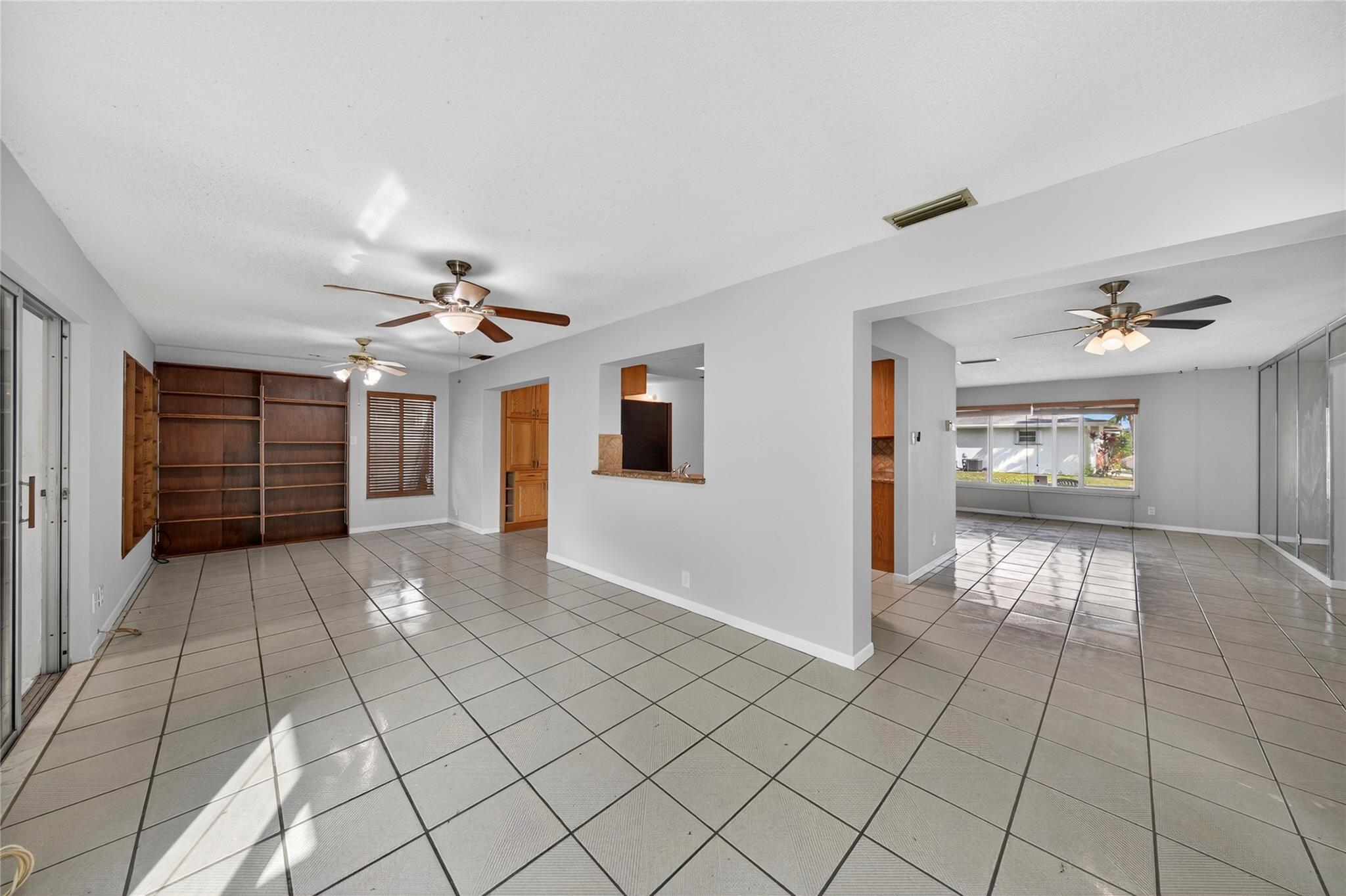 Paradise Gardens Sec 3 72 - Residential