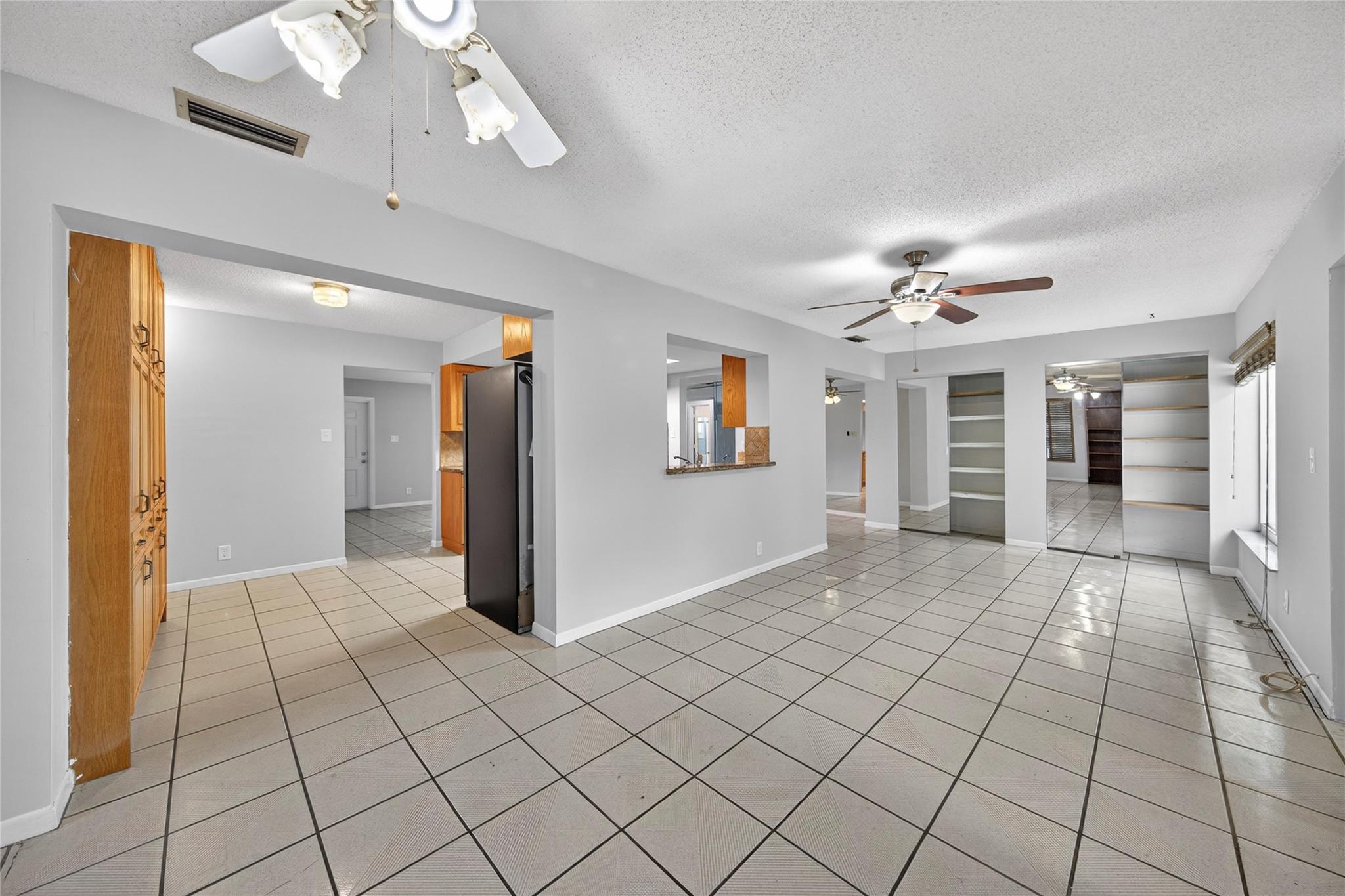 Paradise Gardens Sec 3 72 - Residential