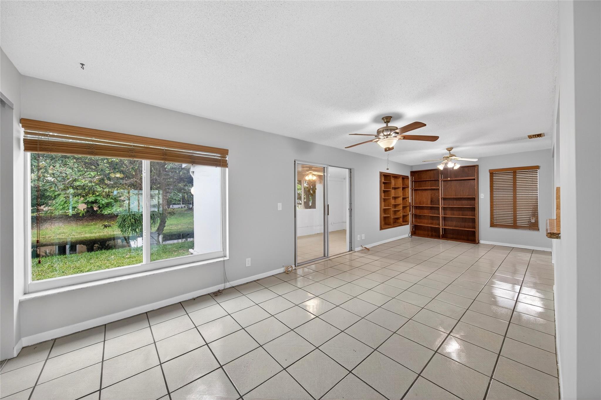 Paradise Gardens Sec 3 72 - Residential