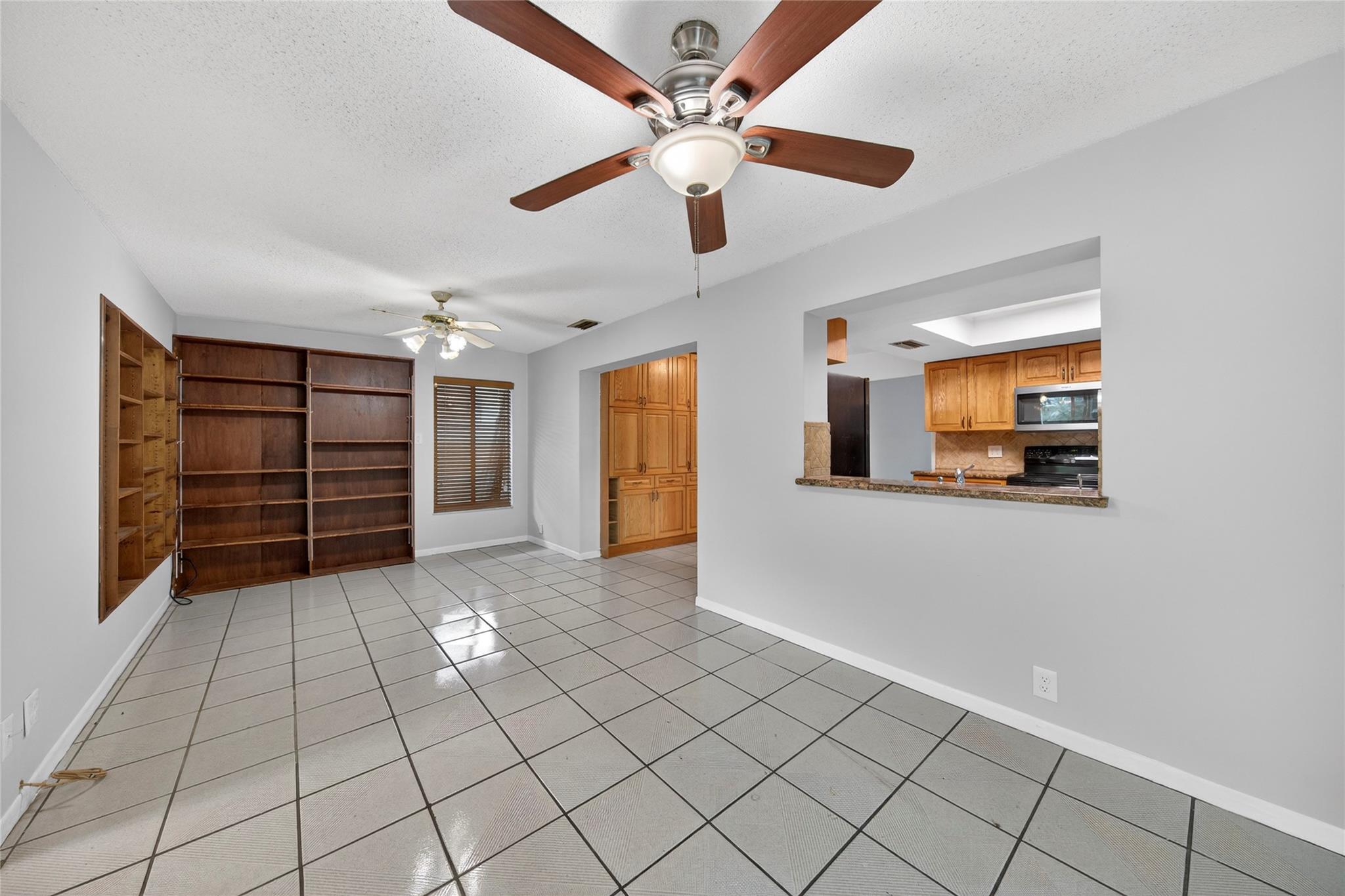 Paradise Gardens Sec 3 72 - Residential