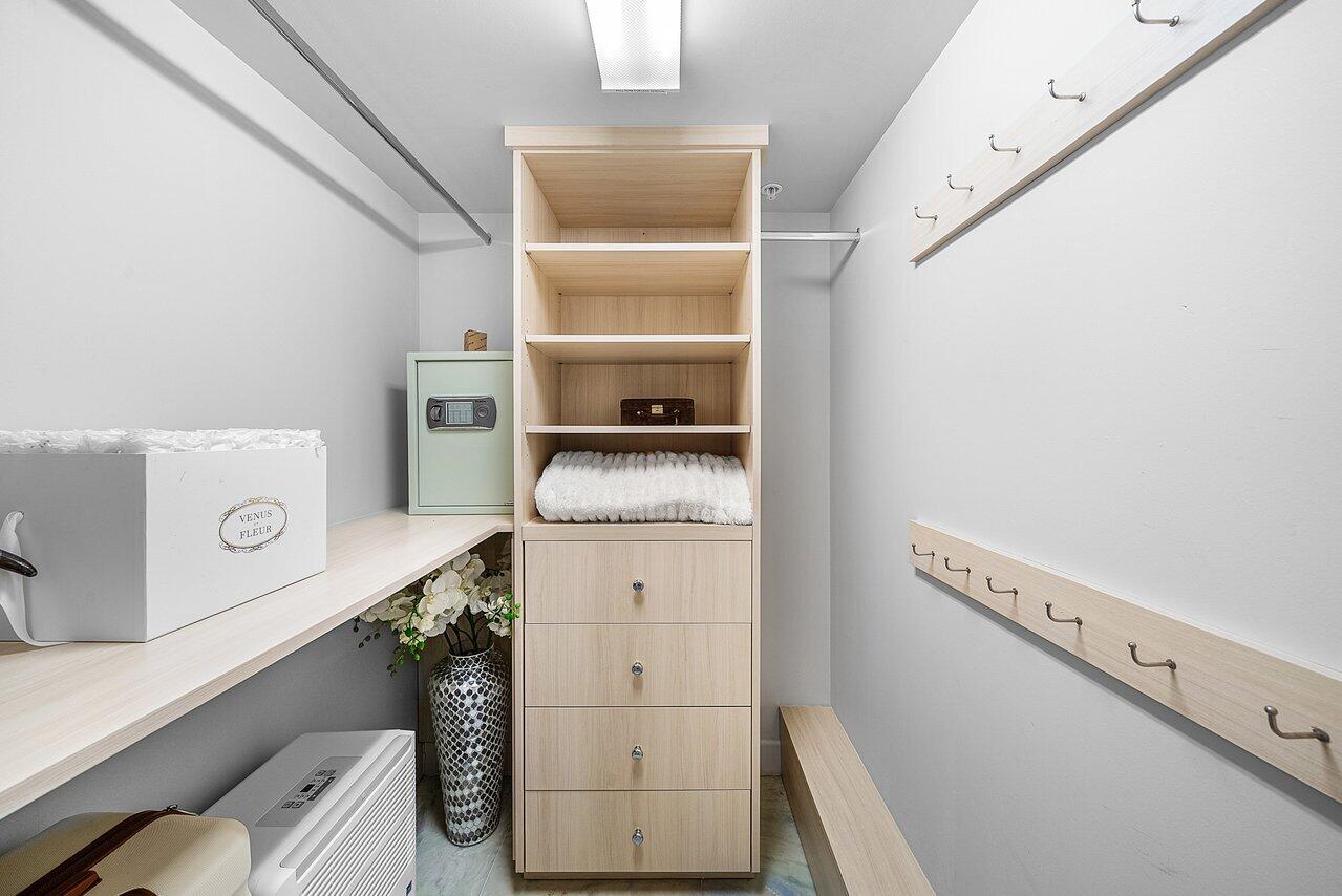 WATERVIEW TOWERS CONDO - Residential