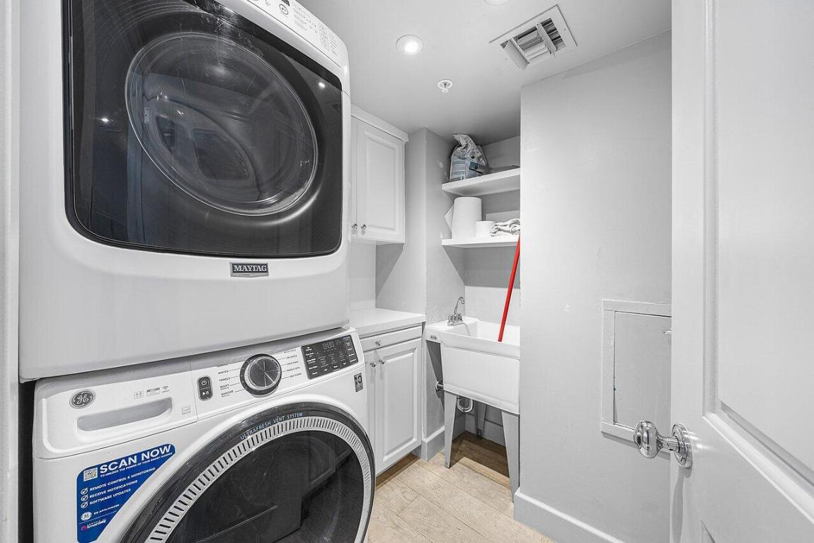 WATERVIEW TOWERS CONDO - Residential