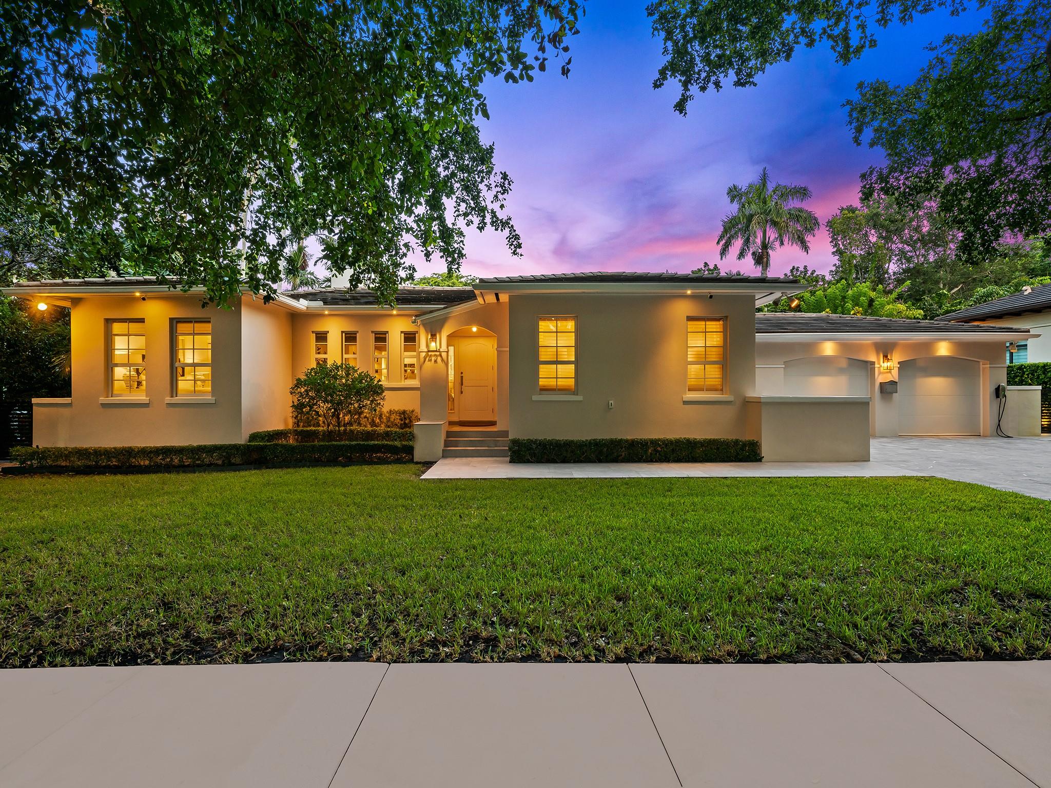 CORAL GABLES GRANADA SEC - Residential