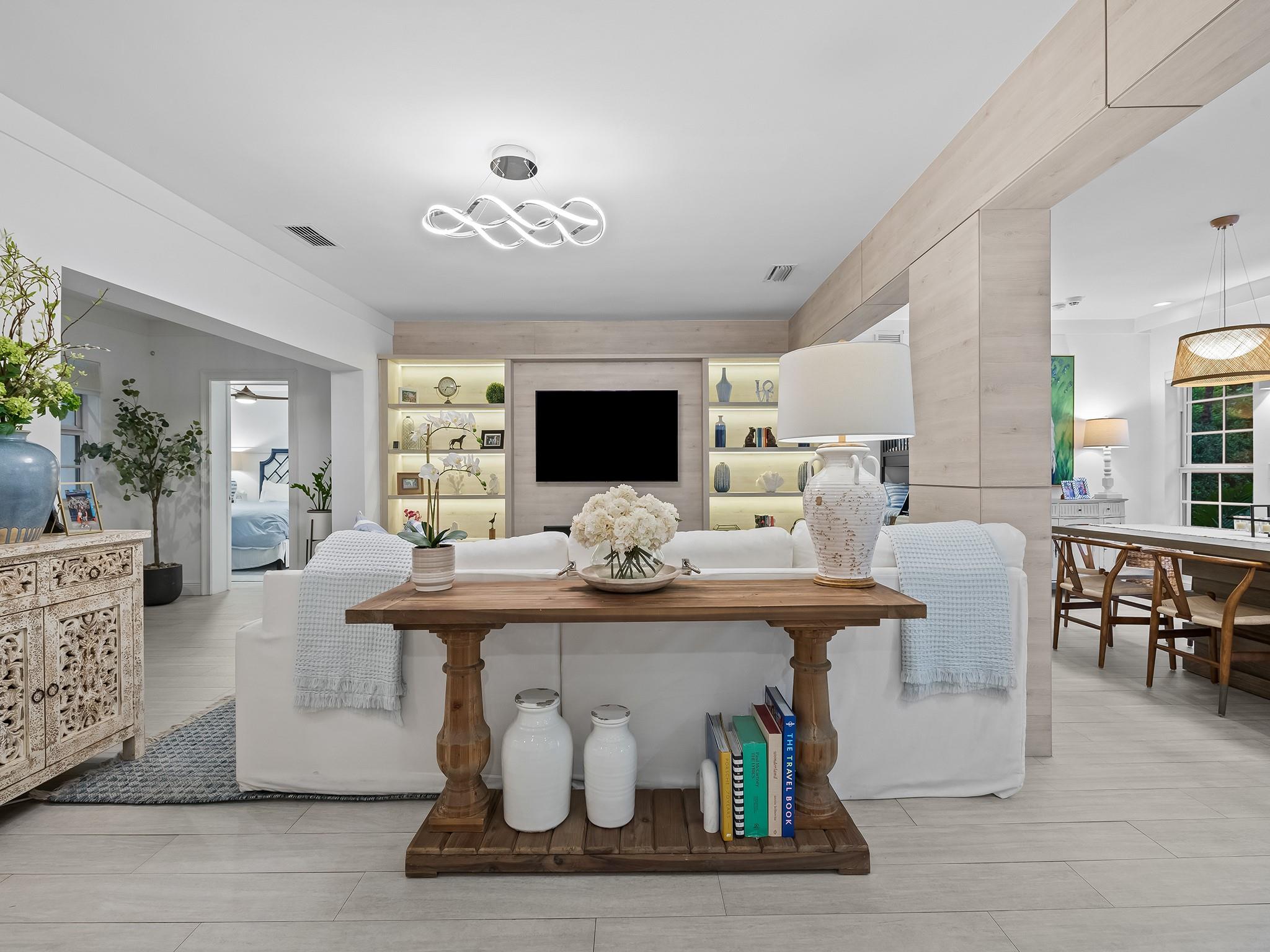 CORAL GABLES GRANADA SEC - Residential