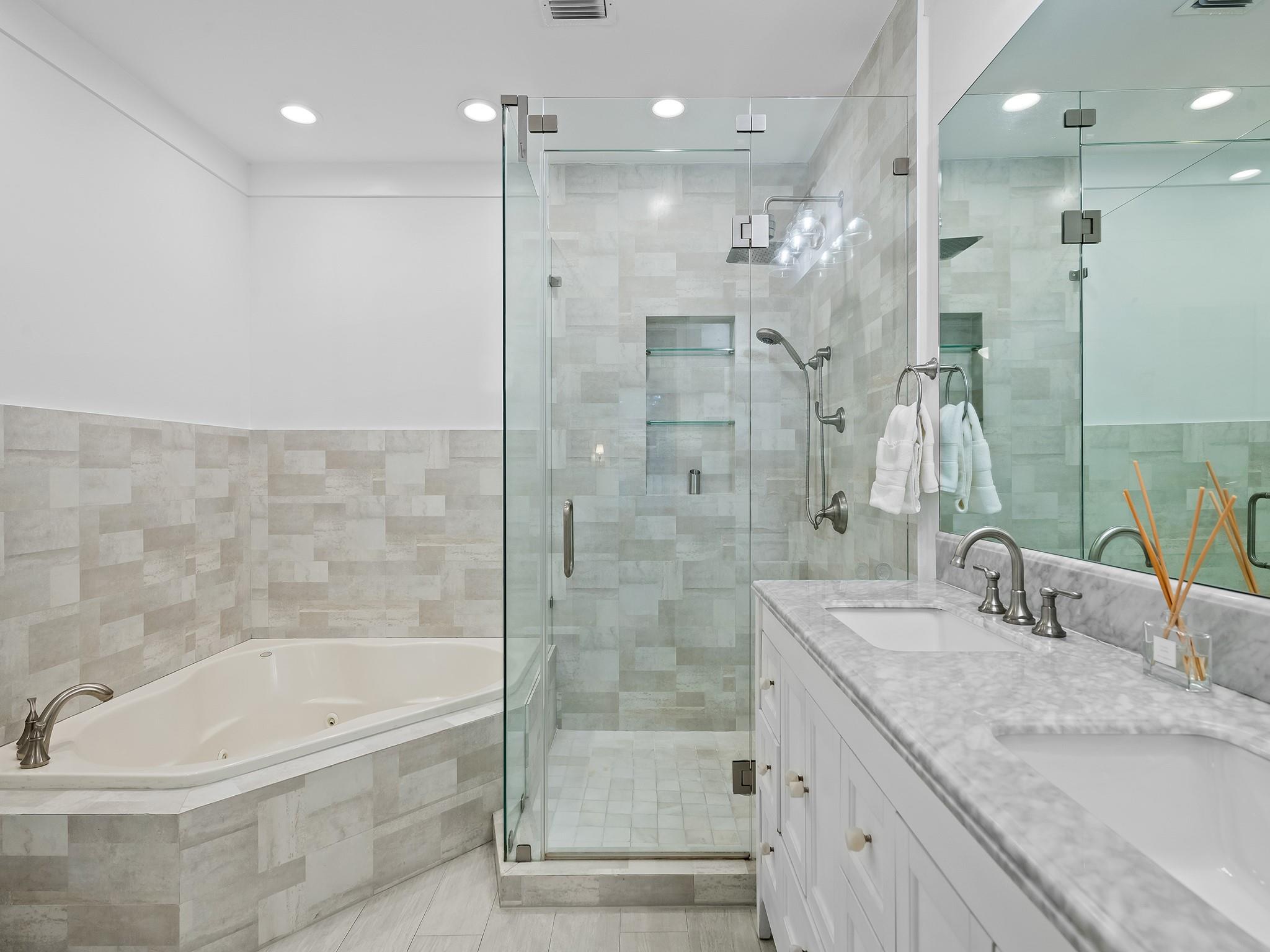 CORAL GABLES GRANADA SEC - Residential