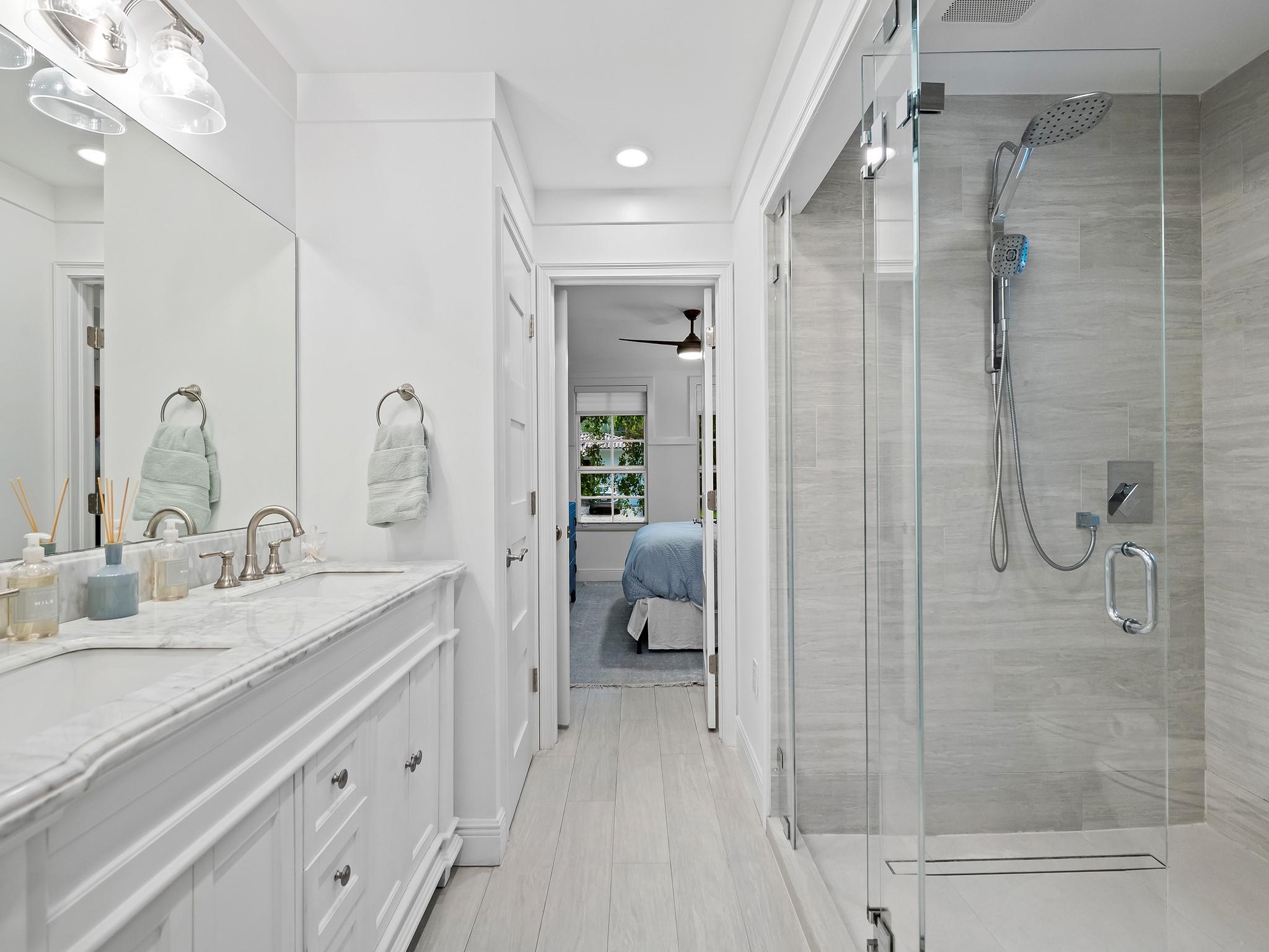 CORAL GABLES GRANADA SEC - Residential