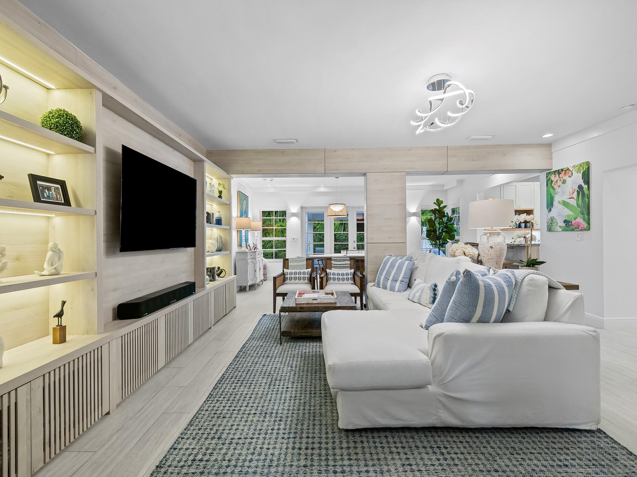 CORAL GABLES GRANADA SEC - Residential