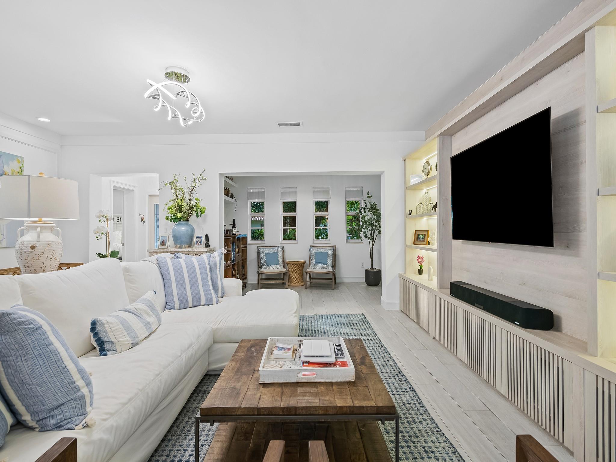 CORAL GABLES GRANADA SEC - Residential