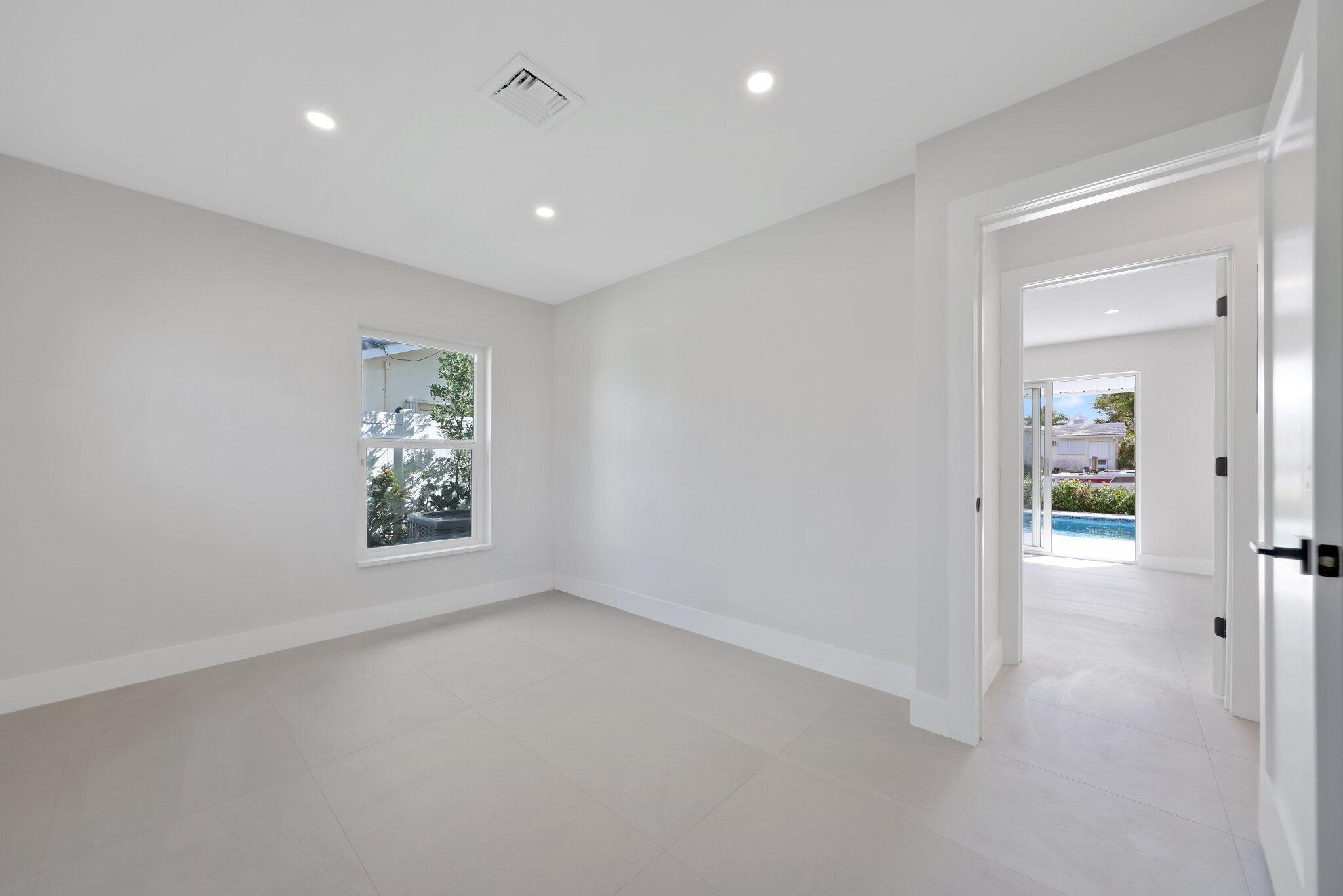 POMPANO ISLES SEC - Residential Lease