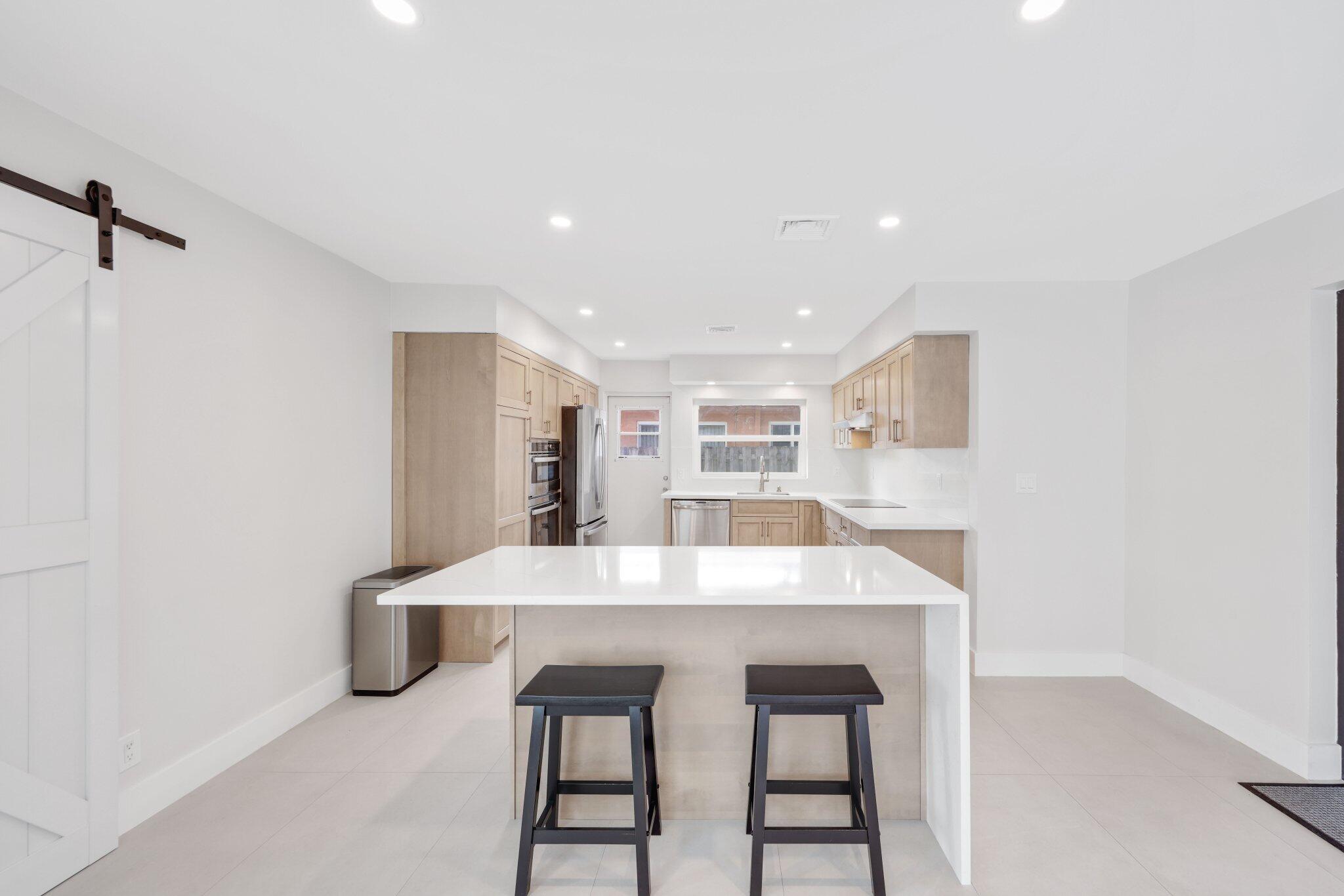 POMPANO ISLES SEC - Residential Lease