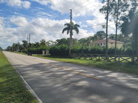 A home in Loxahatchee