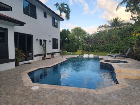 A home in Loxahatchee