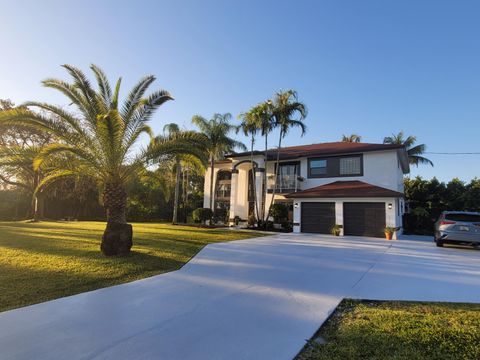 A home in Loxahatchee