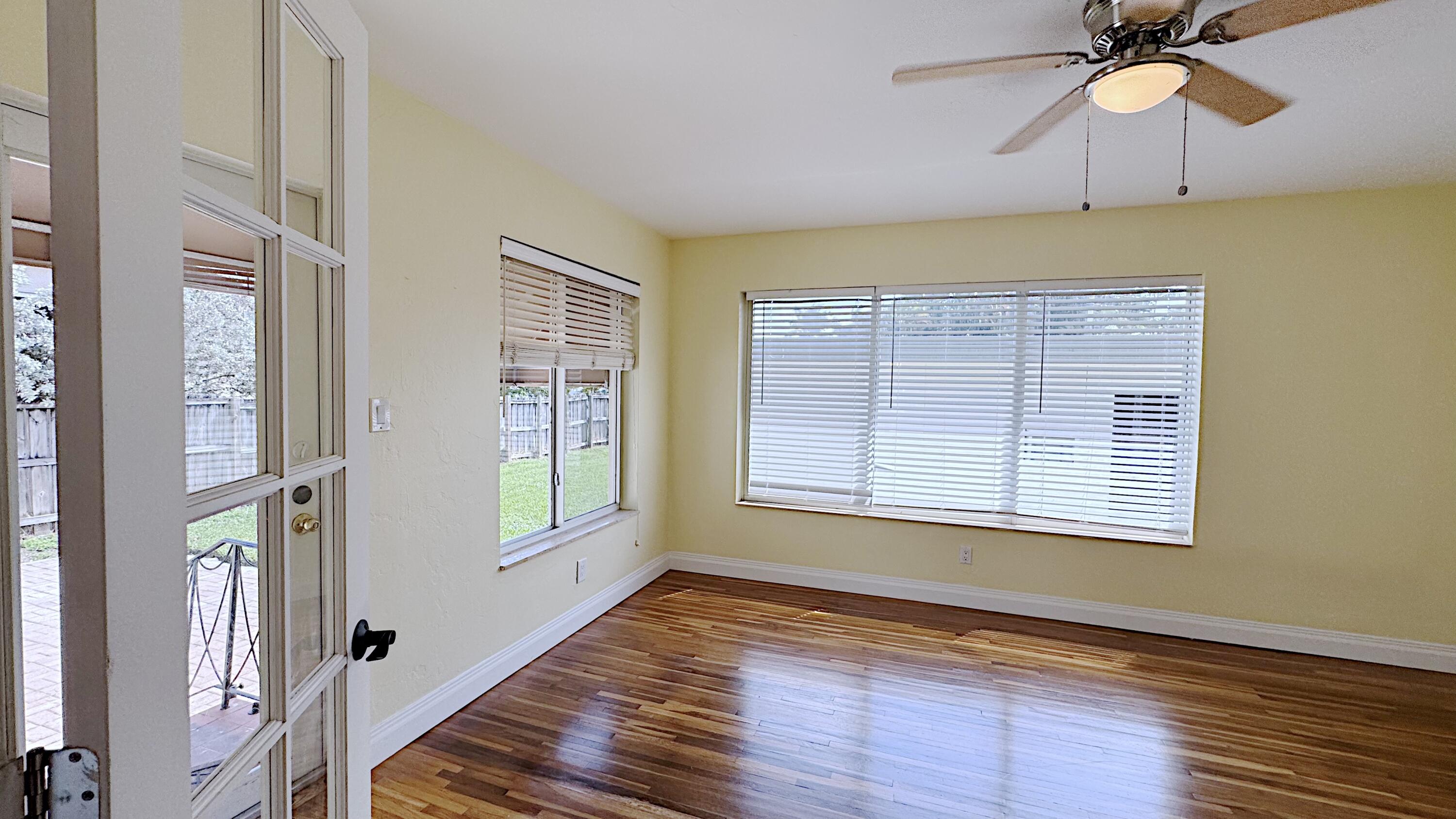 DANIA GOLF VIEW - Residential