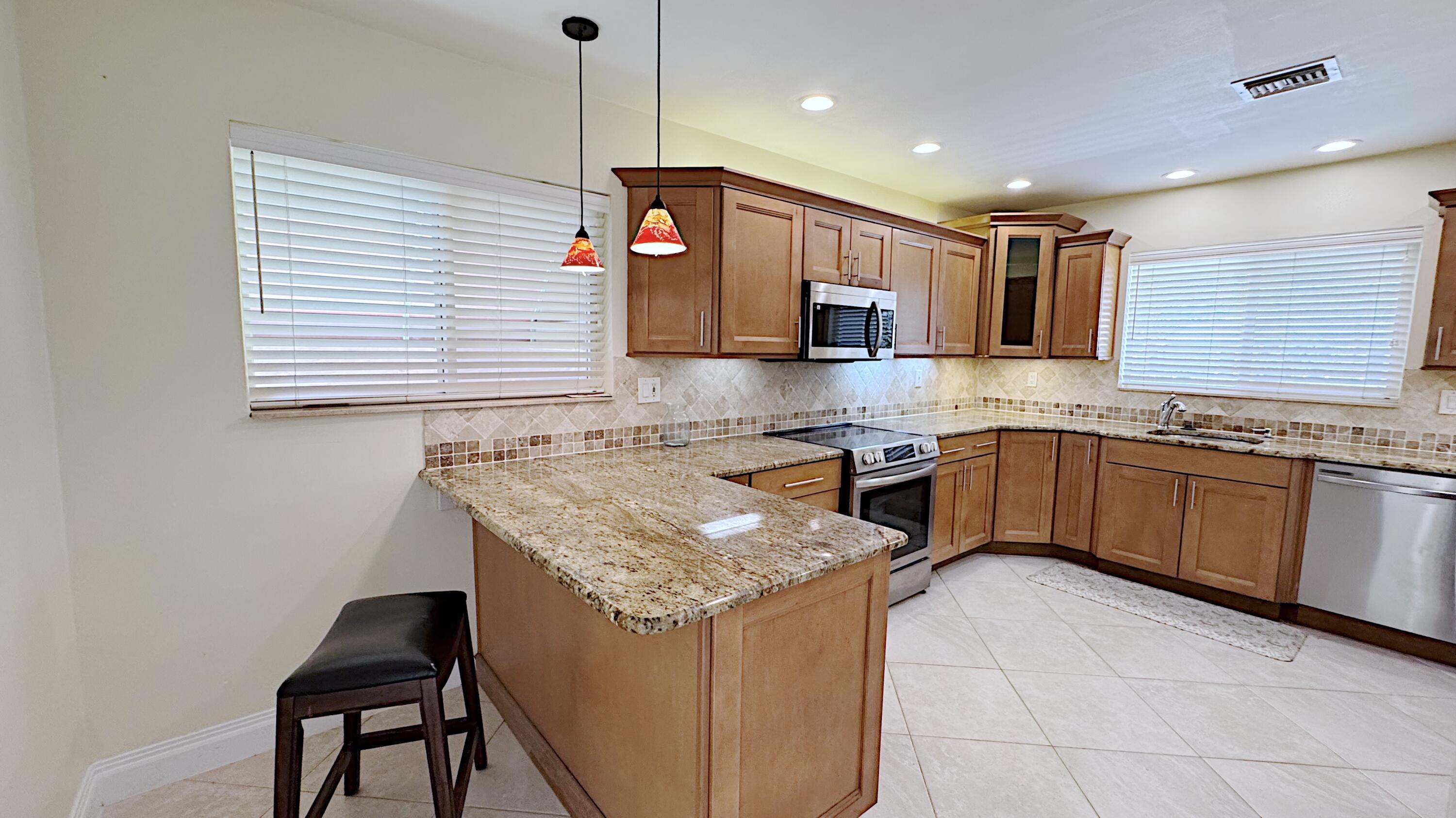 DANIA GOLF VIEW - Residential