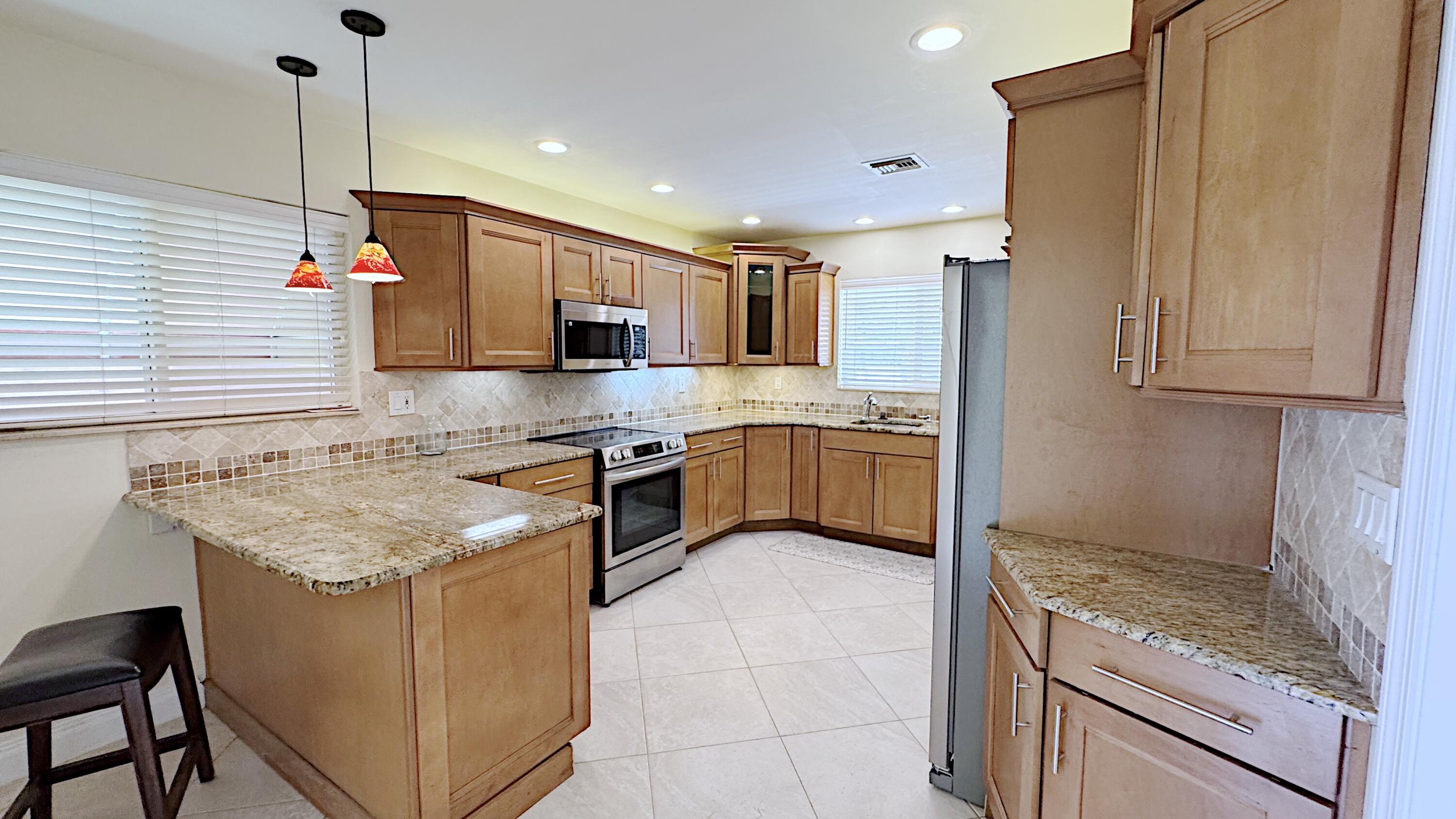 DANIA GOLF VIEW - Residential