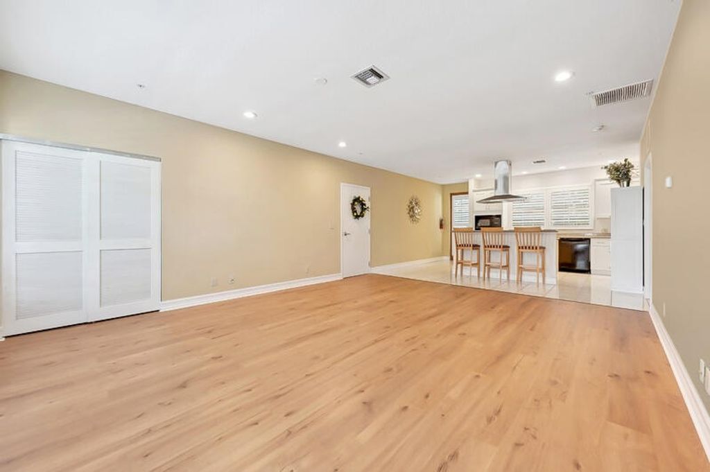 Photo of 220 George Bush Boulevard #2nd Fl, Delray Beach, FL 33444 (MLS # R10937101)