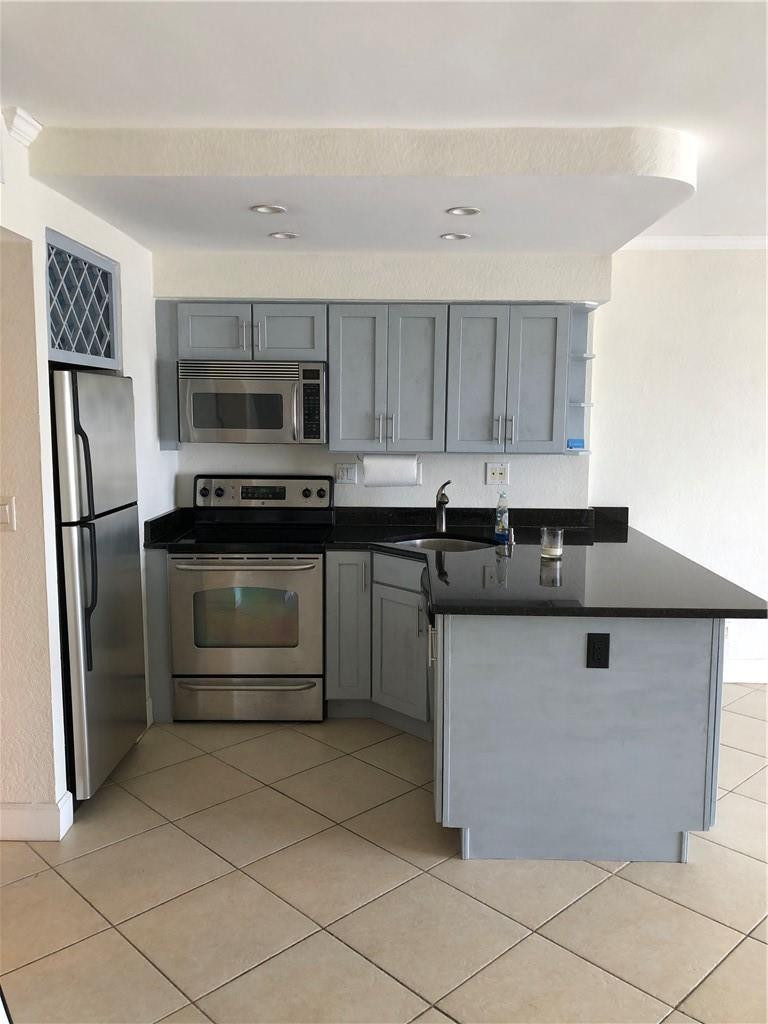 Lauderdale Tower Condo - Residential Lease