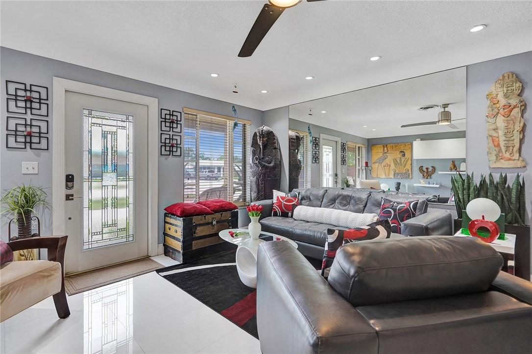 Lloyd Estates Add Corr - Residential