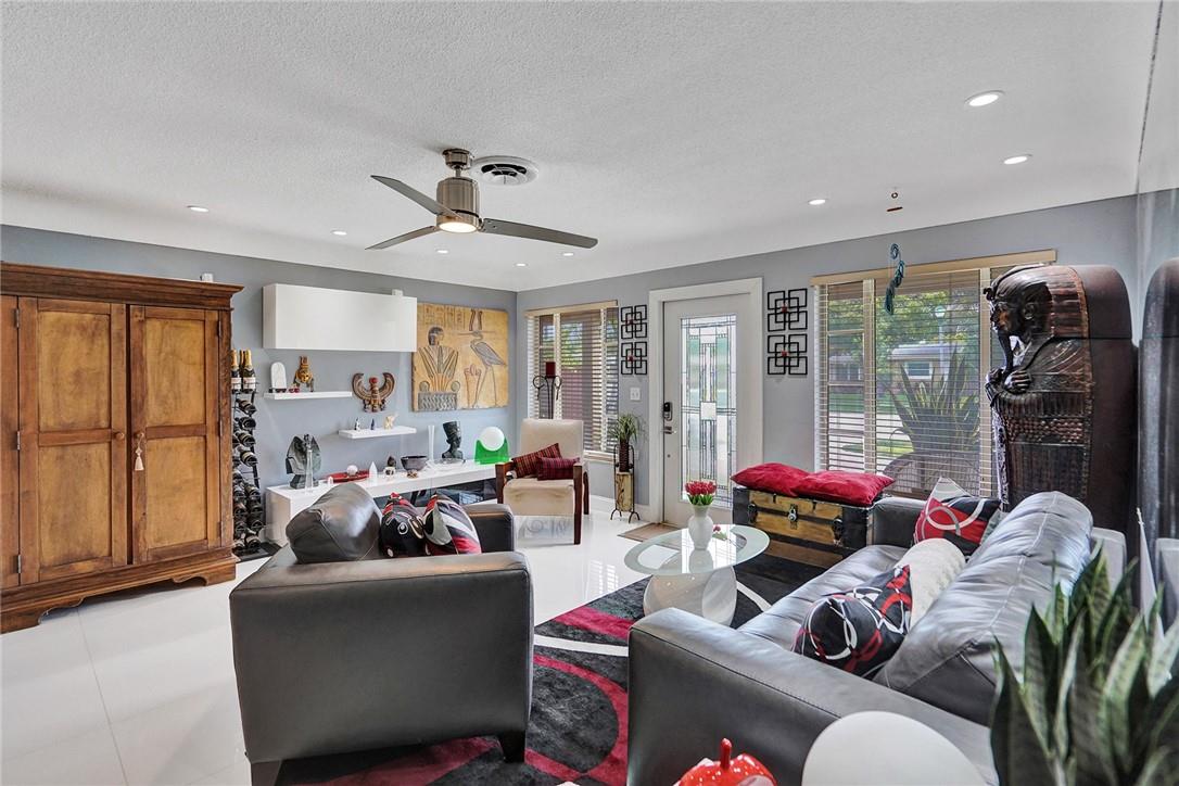 Lloyd Estates Add Corr - Residential