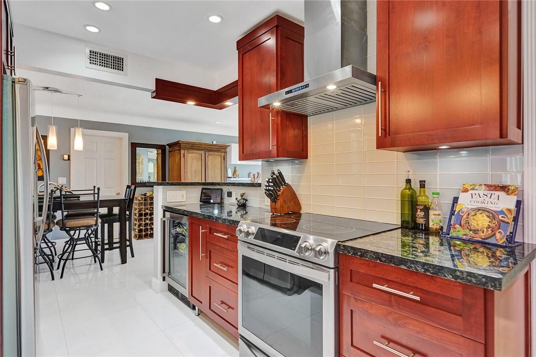 Lloyd Estates Add Corr - Residential